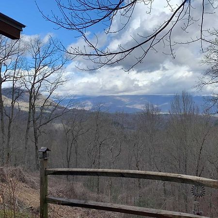 Cozy Cabin With Hot Tub And Smoky Mountain Views! Vila Bryson City Exterior foto