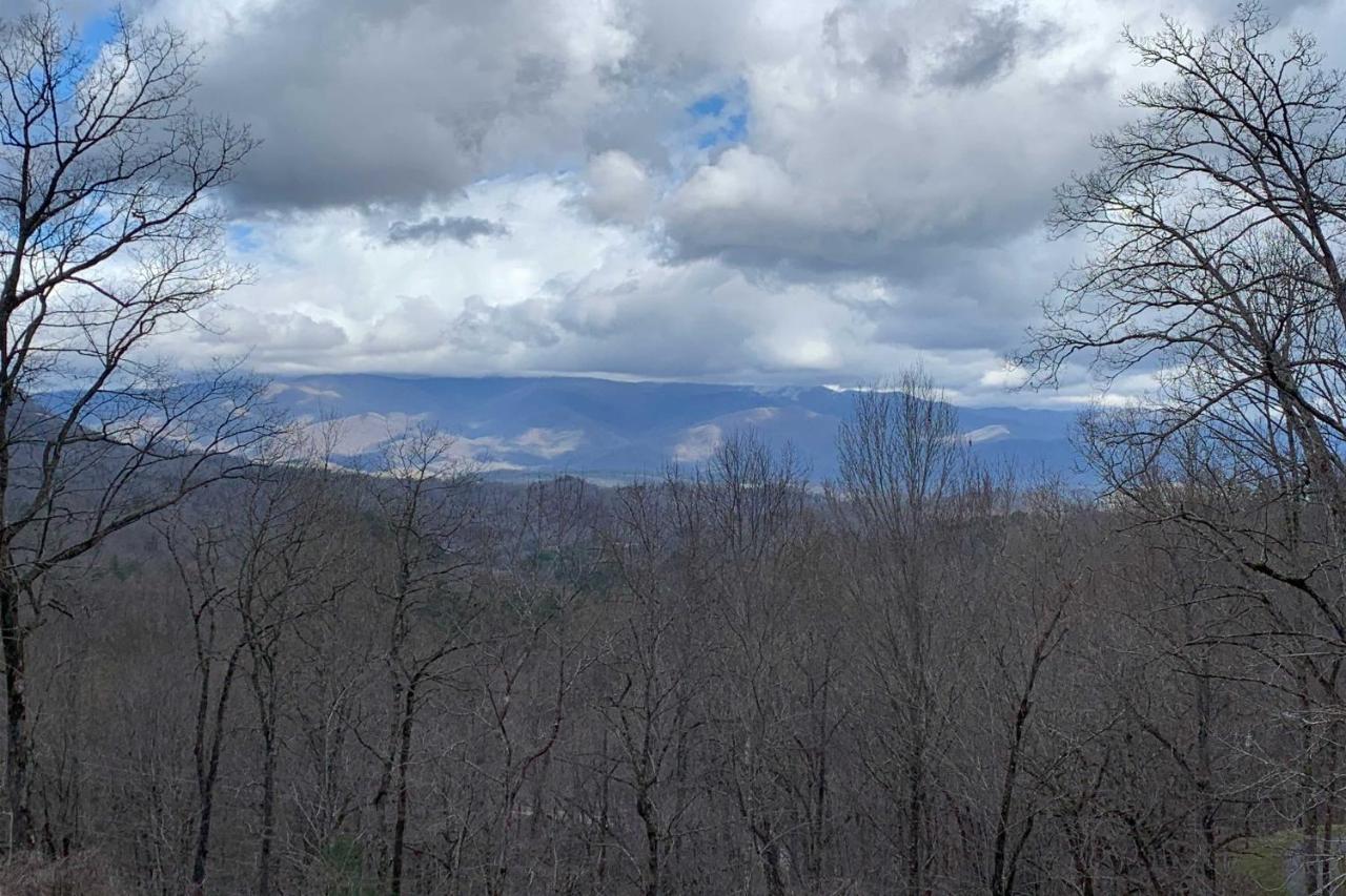 Cozy Cabin With Hot Tub And Smoky Mountain Views! Vila Bryson City Exterior foto