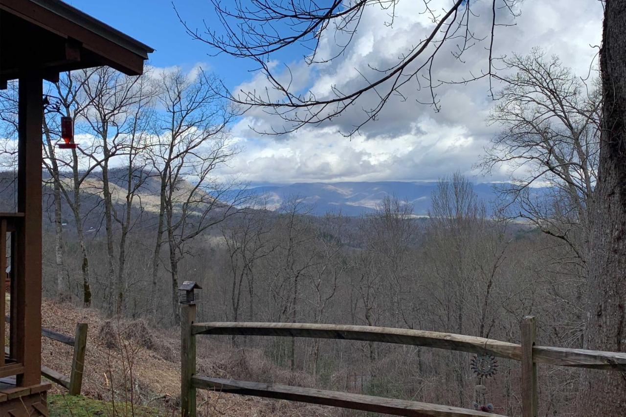 Cozy Cabin With Hot Tub And Smoky Mountain Views! Vila Bryson City Exterior foto