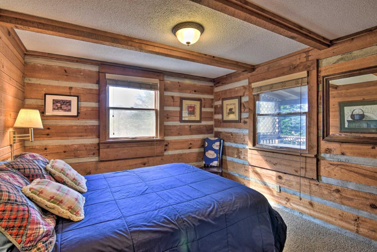 Cozy Cabin With Hot Tub And Smoky Mountain Views! Vila Bryson City Exterior foto