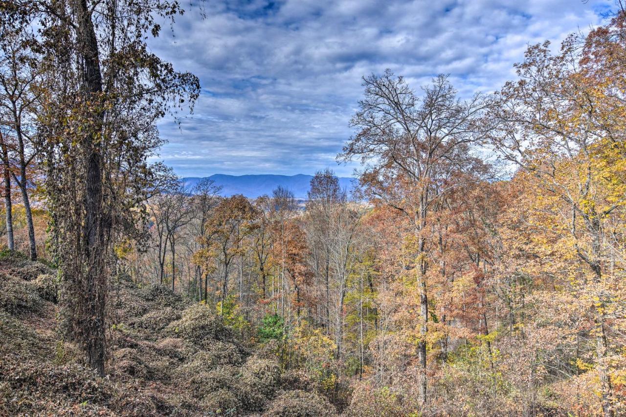 Cozy Cabin With Hot Tub And Smoky Mountain Views! Vila Bryson City Exterior foto