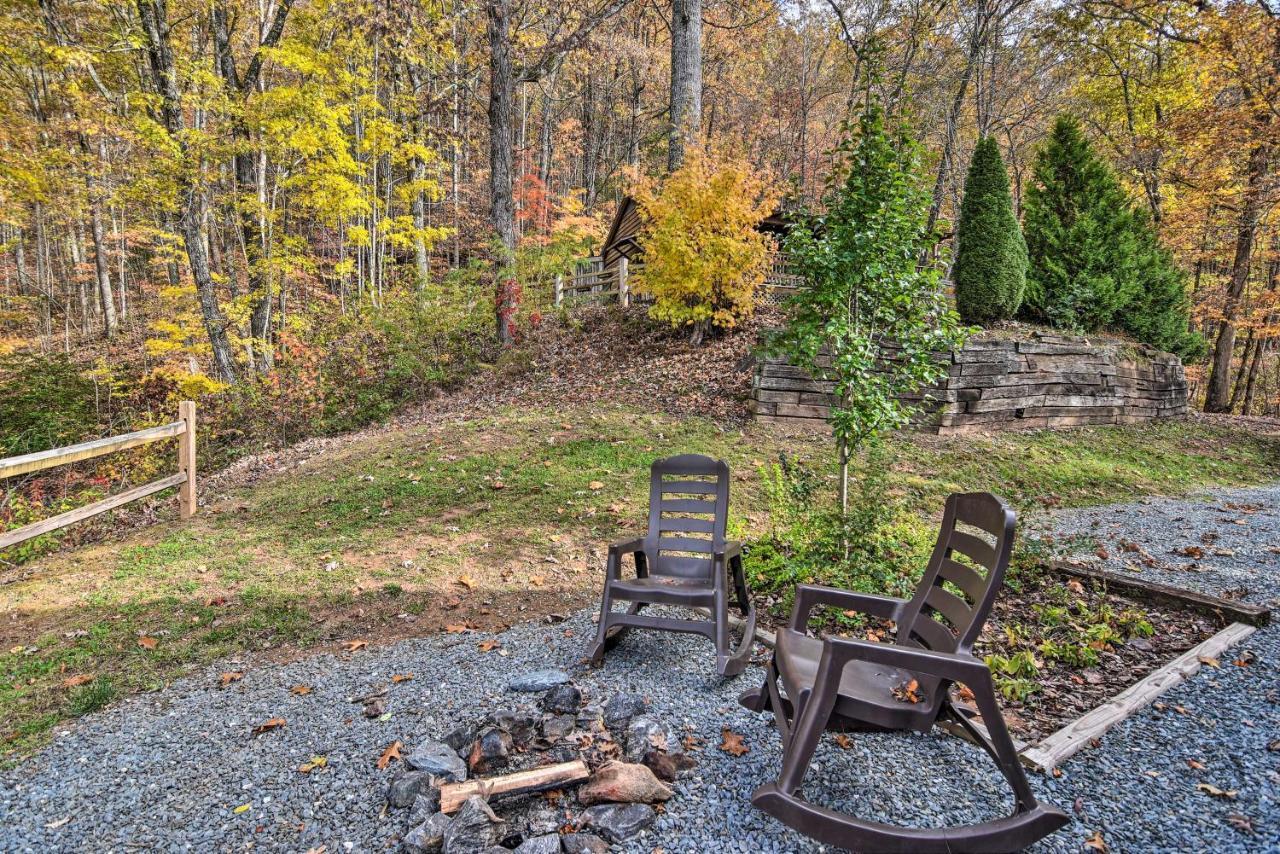 Cozy Cabin With Hot Tub And Smoky Mountain Views! Vila Bryson City Exterior foto